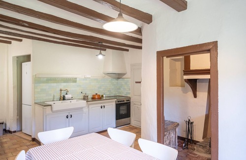 La Vall d'en Bas Cottage | Book a casa rural for 11 in La Vall d'en Bas, La Garrotxa