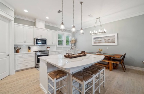 White's Gulfview House | Book a Spring Stay!Private Pool! Beach Access! 6-Passenger Low-Speed Vehicle!