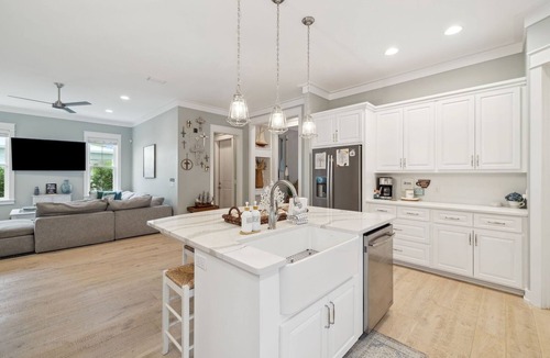 White's Gulfview House | Book a Spring Stay!Private Pool! Beach Access! 6-Passenger Low-Speed Vehicle!
