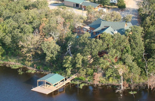 Seminole County Cabin | BOOK FOR SUMMER! Secluded Luxury Retreat on Private Lake - Sleeps 32