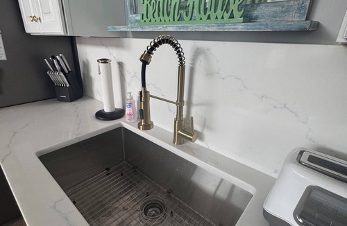 Midtown Ocean City Condo | Book NOW - 50 steps to the beach!