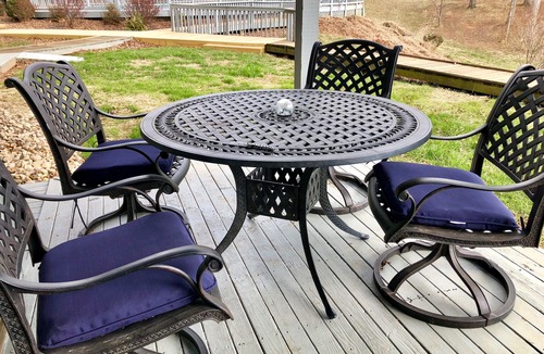 North Shore Condo | BOOK NOW -BEST LOCATION NEXT2 POOL BERNARDS LANDING2B-HOTTUB