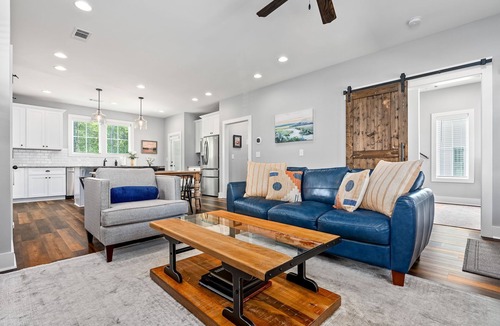 Auburn House | Book Now for Argentina-Iceland Pre-World Cup! Auburn Jordan-Hare Stadium 1.4 Mi