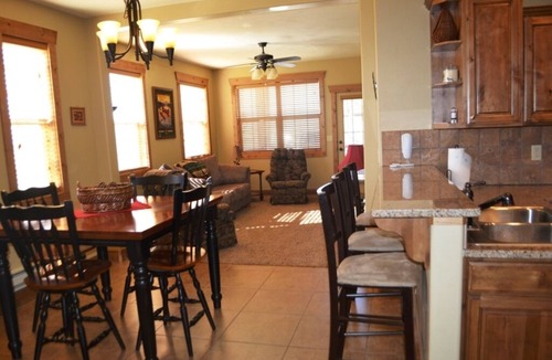 Driggs Condo | Book now for Fall adventures