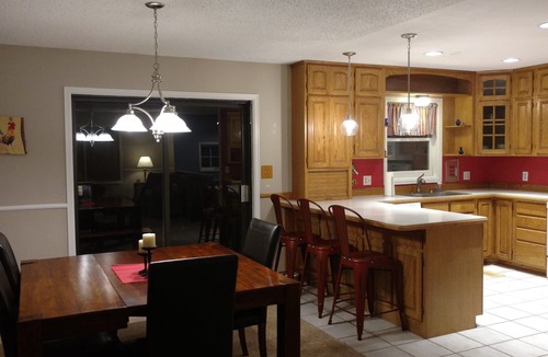 Salida House | Book NOW for Summer & Fall Events! Pet/Multi-Fam Friendly! Central Location!