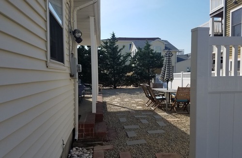 Beach Haven House | BOOK NOW! nDue to recent cancellations Aug 8-15 and Aug 22-29 avail!