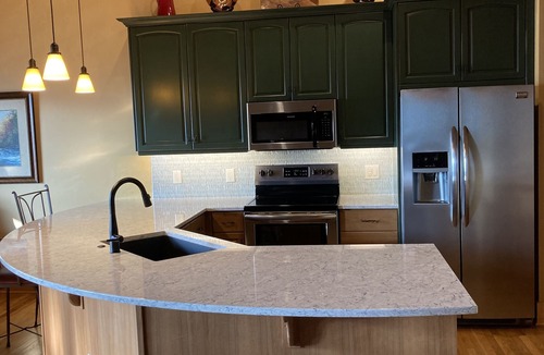Cashiers House | Book now, SAVE 3K for July! Scenic Lake & Mountain Views in Trillium.