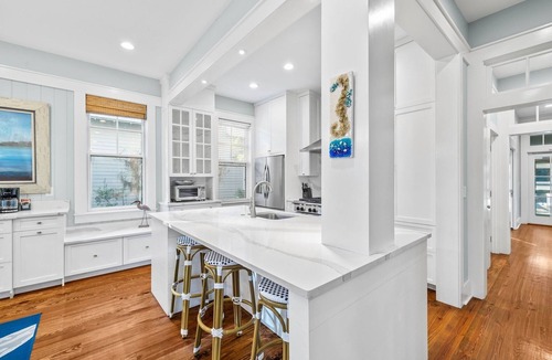 Forest District House | Book Spring Break! Private Pool! Sitting Spa! Community Amenities! 4 Bikes!