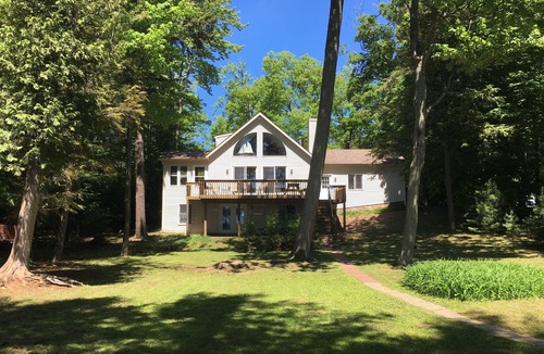 Lake Township House | Book your 2026 summer vacation now!