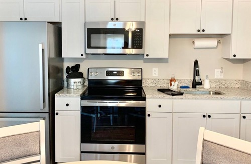 Floral City House | BOOK YOUR GETAWAY NOW!