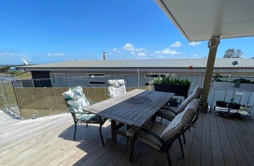 Merita House | Book your Xmas Holiday!