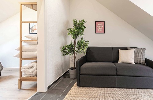 St. Gallen Apartment | book2stay 2.5-room apartment #8 Säntis up to 6 people
