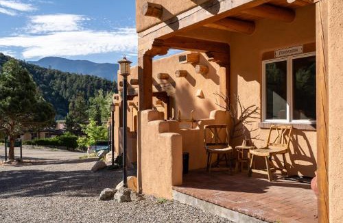 Arroyo Seco House | Bookend adobes, 9 mi to Taos Ski Valley