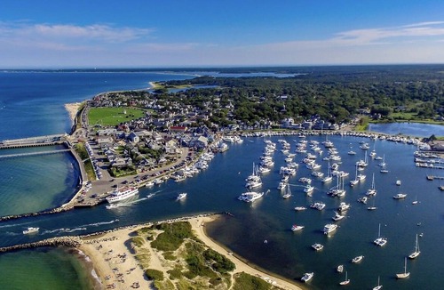 North Kingstown House | Booking for Summer 2024.