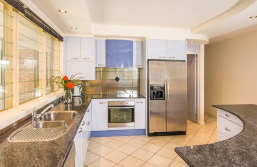 Boomerang Beach House | Boomerang Hideaway - at Tranquil acreage