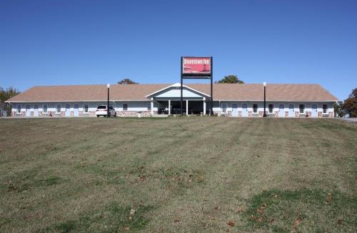 Drumright Hotel | Boomtown Inn