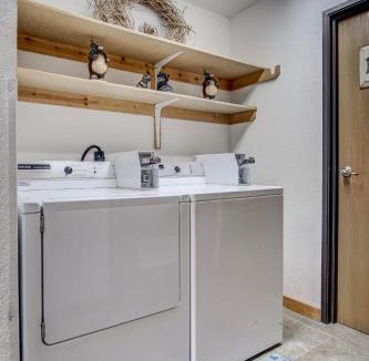 Neosho Hotel | Booneslick Lodge - Neosho