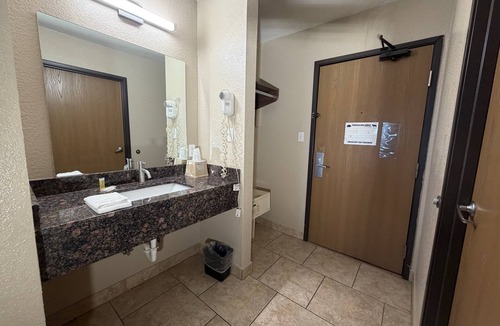 Neosho Hotel | Booneslick Lodge of Neosho