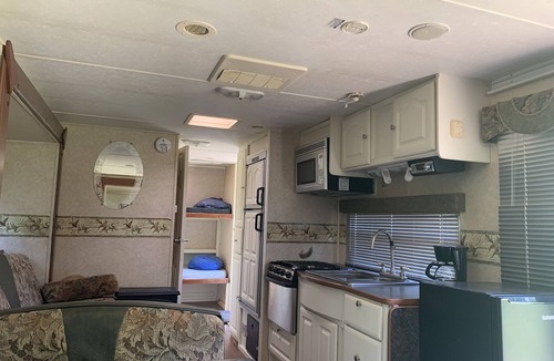 Athens House | Boonies disc golf course