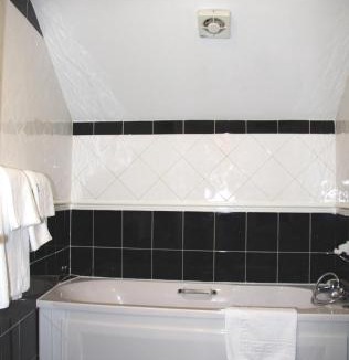 Greystoke Hotel | Boot & Shoe Inn