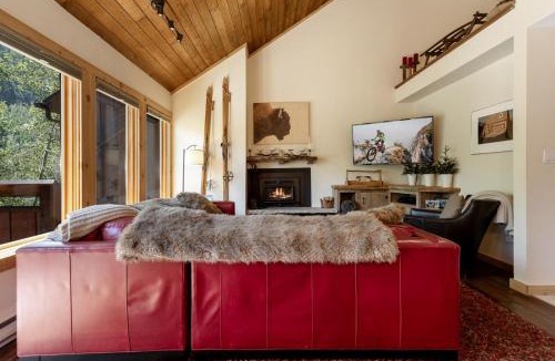 Coffeyville House | Booth Creek #C2