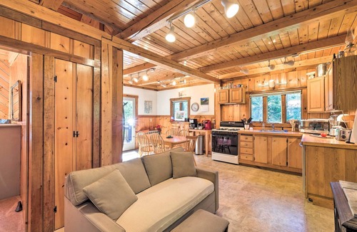 Boothbay Harbor Cabin | Boothbay Harbor Cabin w/Spacious Deck & Yard!