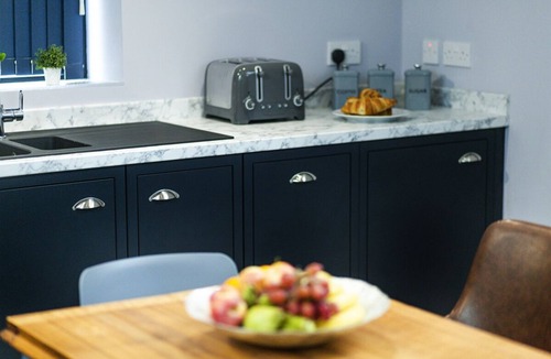 Wakefield House | BOOTique House - Luxury Group Accommodation for 12