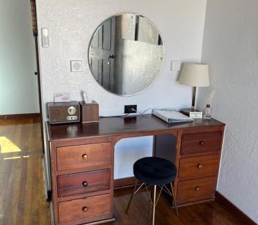 Carthage Hotel | Boots Court Motel