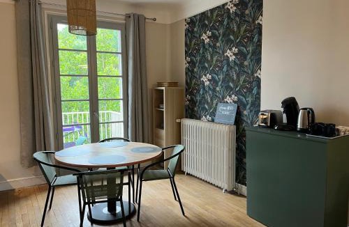 Saint-Pryve-Saint-Mesmin Apartment | Bord de l'eau, Vues incroyables