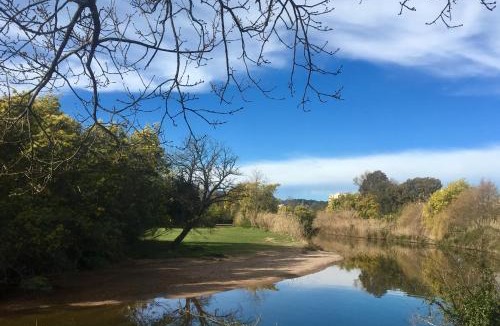Mandelieu-la-Napoule Beach Apartment | Bord de mer avec vue