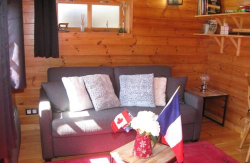 Lion-sur-Mer House | bord de mer, chalet en bois