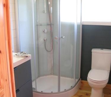 Lion-sur-Mer House | bord de mer, chalet en bois