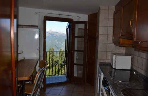 Benasque Apartment | Borda Marianet. Apartamento Paluenga