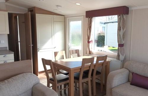 Pagham House | Bordeaux - Church Farm