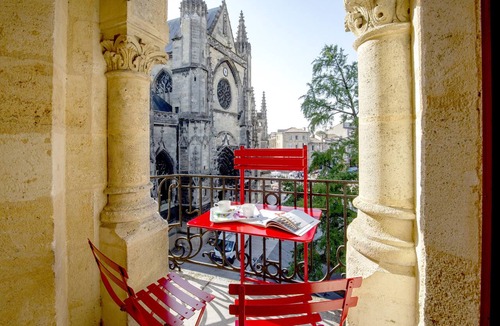 Saint-Michel Apartment | Bordeaux historic center, A-C, Terrace & Parking