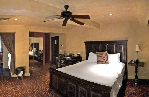 Crystal Bay Hotel | Border House at Crystal Bay Casino