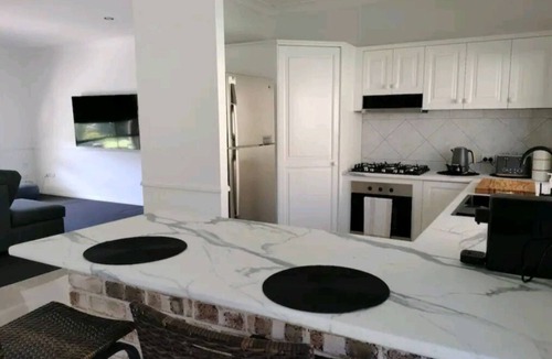 Upper Crystal Creek House | Borderview Retreat