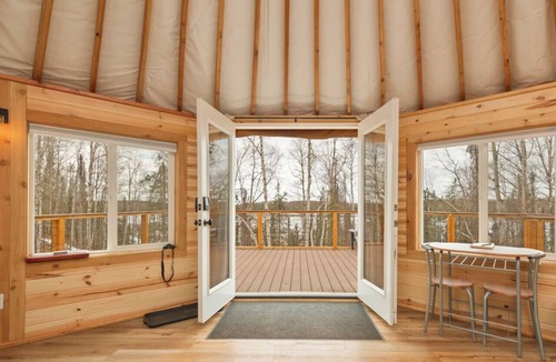 Willow Apartment | Borealis ~ Recreational Haven