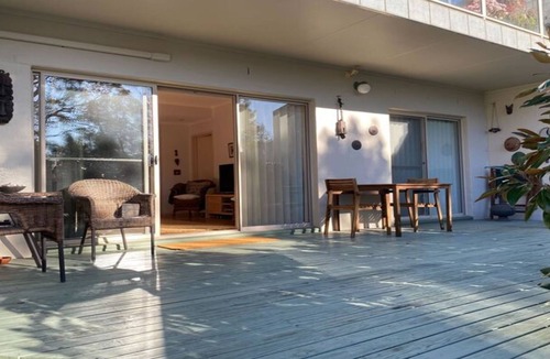 Surf Beach Apartment | Bos'n's on Wimbie Beach