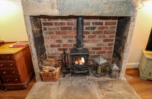 Cartworth House | Boshaw Cottage