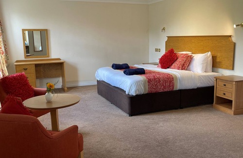 Lower Dicker Hotel | Boship Lions Farm Hotel
