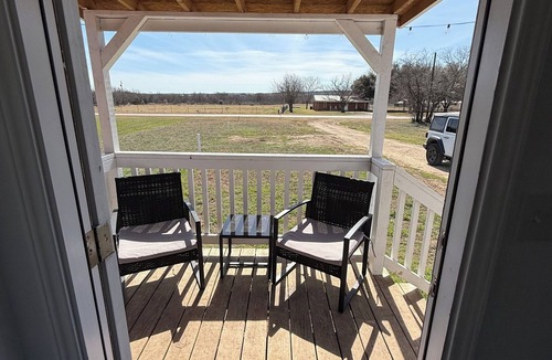 Walnut Springs Cabin | Bosque Escape - Entire cabin in Walnut Springs, Texas