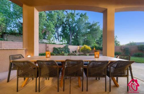 Albuquerque House | Bosque Retreat on the Rio - Single Story - 4 Kings