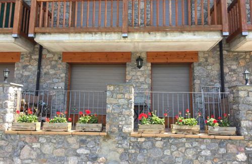 Prats Apartment | Bosquet 1 HUT 7670