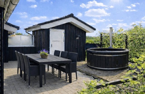 Vestervig House | "Bosse" - 200m to the fjord by Interhome