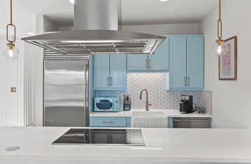 South End Apartment | Boston 2BR Apt Near Copley,Comm,Prudential Center,Library,Fenway,Back Bay,MGH