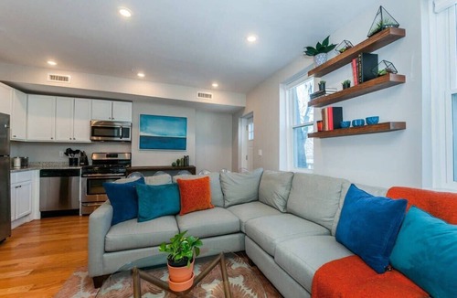 Highland Park Condo | Boston Apartment | near T