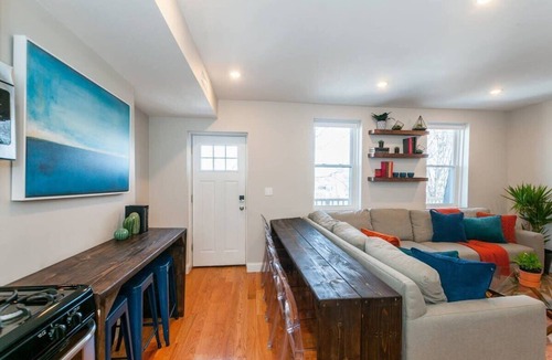Highland Park Condo | Boston Apartment | near T
