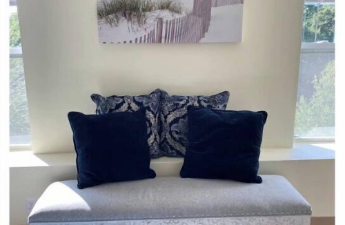 Braintree House | Boston Area, Beautiful Sunsets & Free Parking