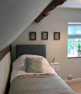 Peterchurch House | Boston Cottage